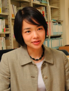 堀田氏