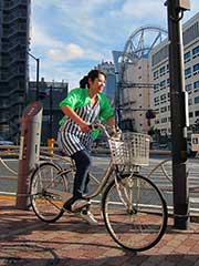 自転車で出勤の写真